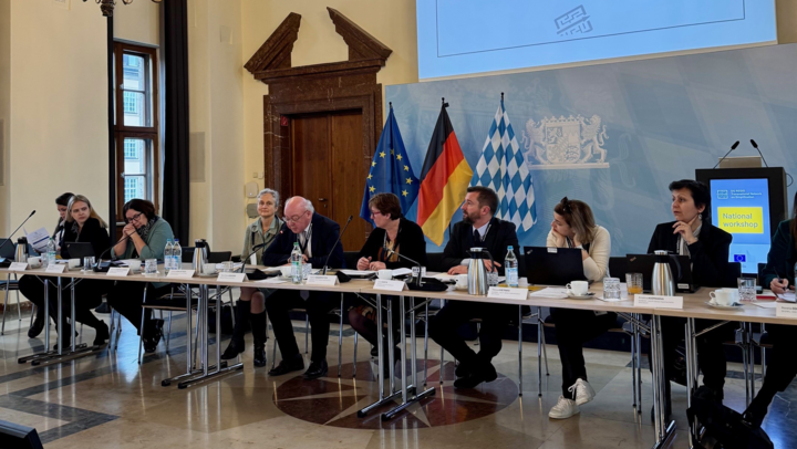Vertreter der EU-Kommission, des BMWK und des StMWi beim "National Workshop"
