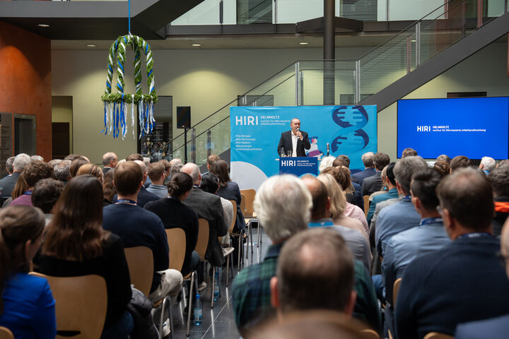 Bayerns Wirtschafts- und Energieminister Hubert Aiwanger bei seiner Rede
